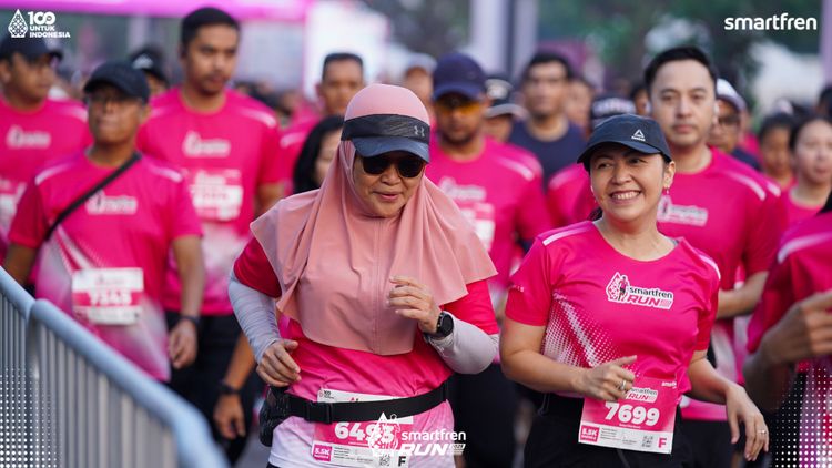 Race photo from Smartfren Run 2025 