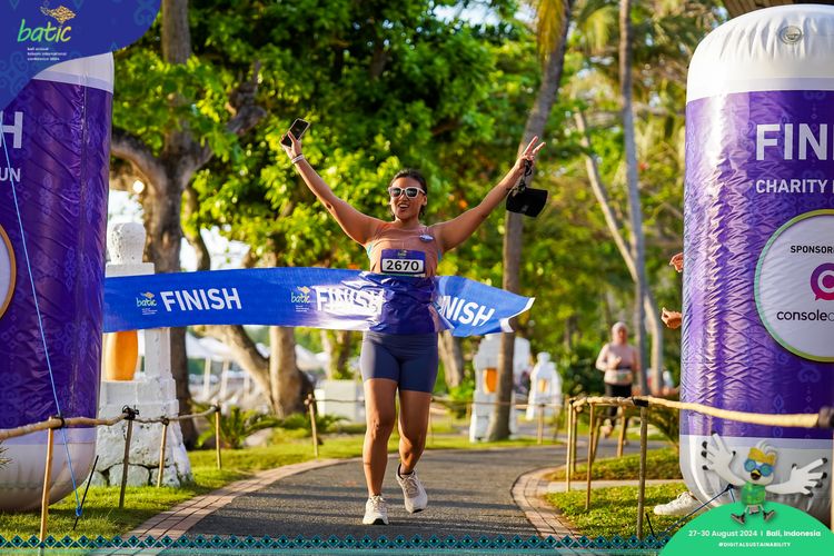 Race photo from Telin Batic 2024 Photo Search