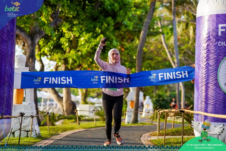 Race photo from Telin Batic 2024 Photo Search