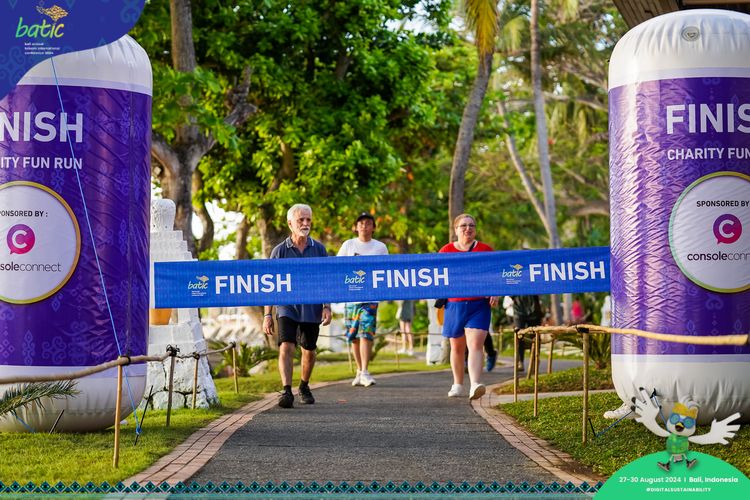 Race photo from Telin Batic 2024 Photo Search