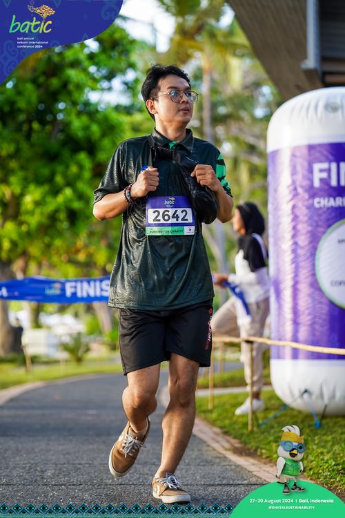 Race photo from Telin Batic 2024 Photo Search