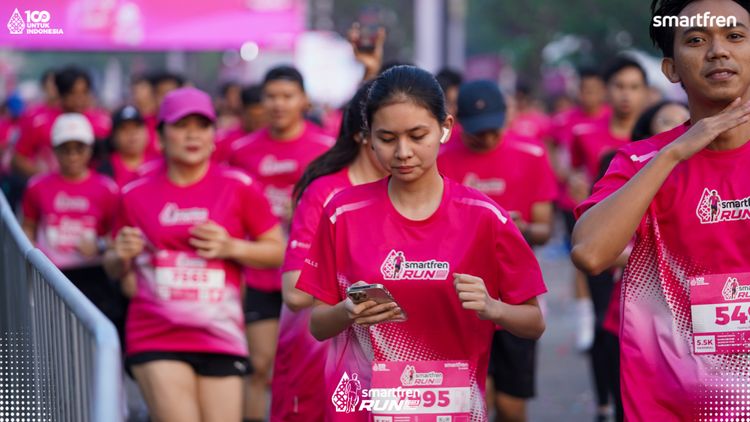 Race photo from Smartfren Run 2025 