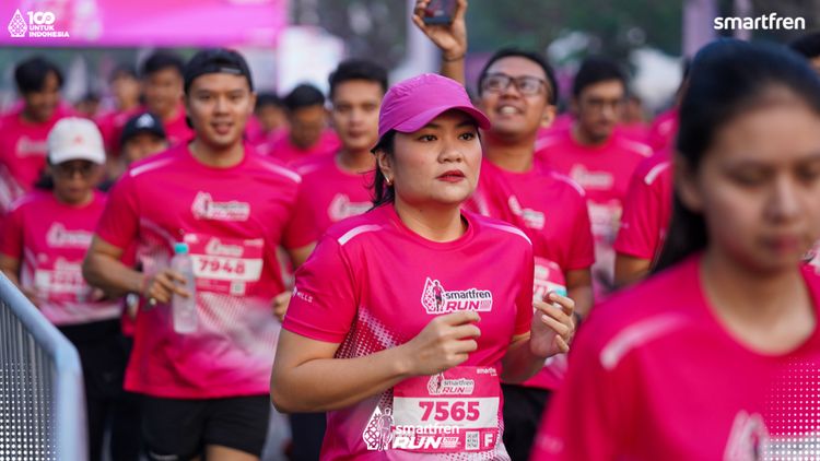 Race photo from Smartfren Run 2025 
