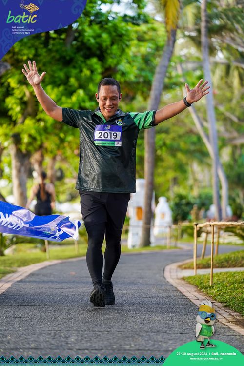 Race photo from Telin Batic 2024 Photo Search