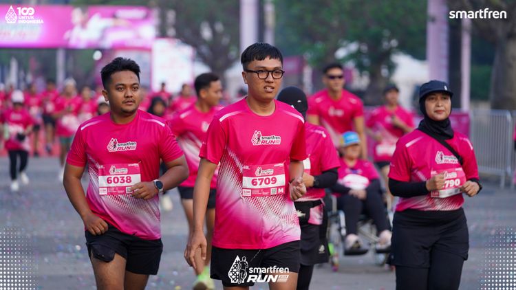 Race photo from Smartfren Run 2025 