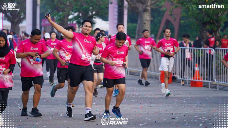 Race photo from Smartfren Run 2025 