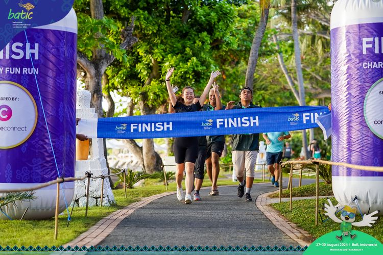 Race photo from Telin Batic 2024 Photo Search