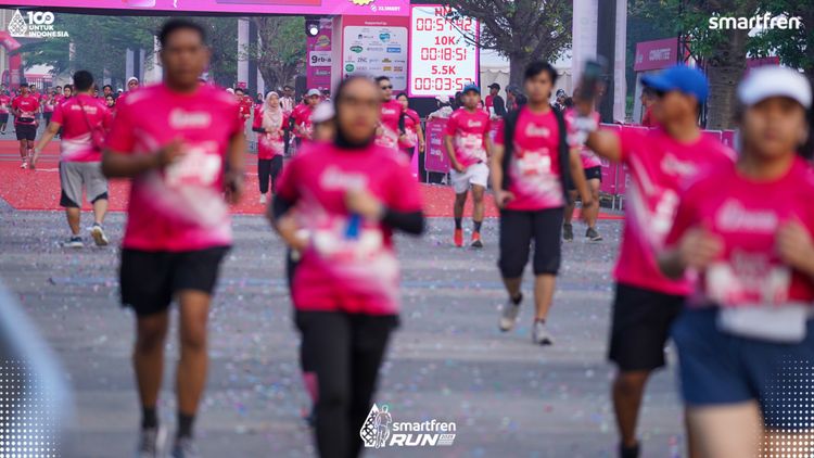 Race photo from Smartfren Run 2025 