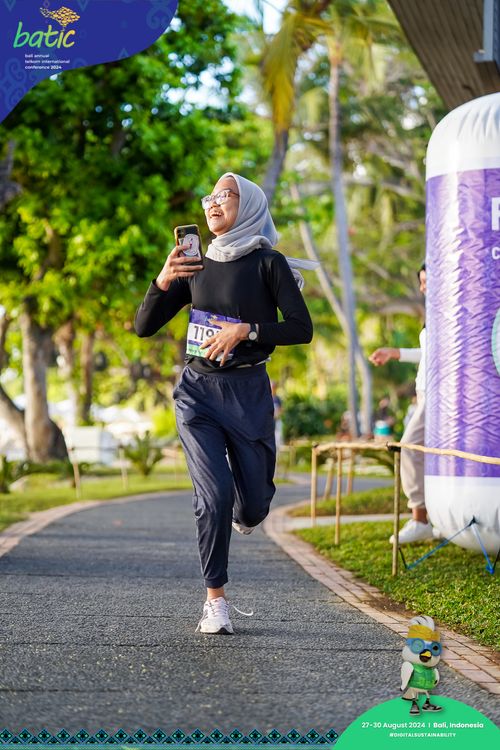 Race photo from Telin Batic 2024 Photo Search
