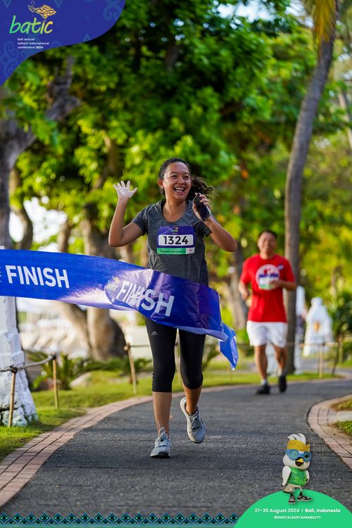 Race photo from Telin Batic 2024 Photo Search