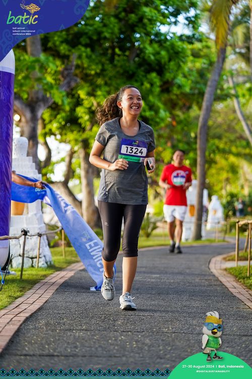 Race photo from Telin Batic 2024 Photo Search