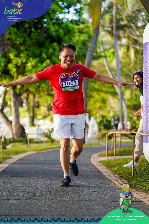Race photo from Telin Batic 2024 Photo Search
