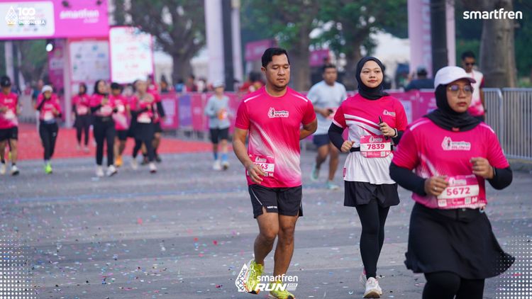 Race photo from Smartfren Run 2025 