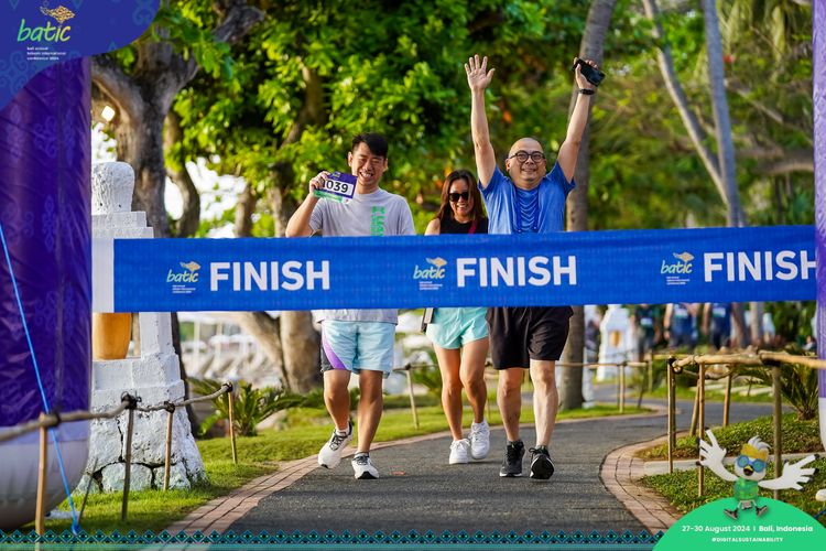 Race photo from Telin Batic 2024 Photo Search