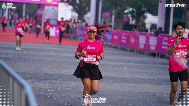 Race photo from Smartfren Run 2025 