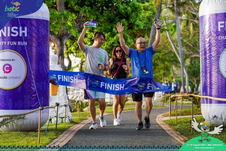 Race photo from Telin Batic 2024 Photo Search