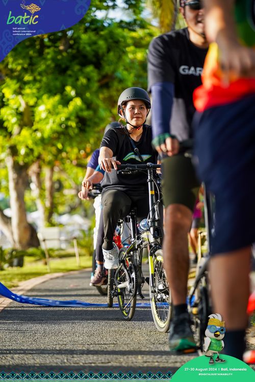 Race photo from Telin Batic 2024 Photo Search