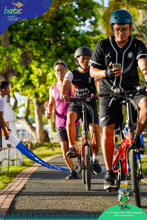 Race photo from Telin Batic 2024 Photo Search