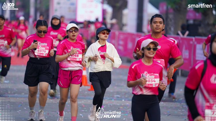 Race photo from Smartfren Run 2025 