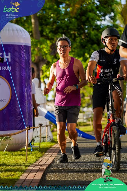 Race photo from Telin Batic 2024 Photo Search