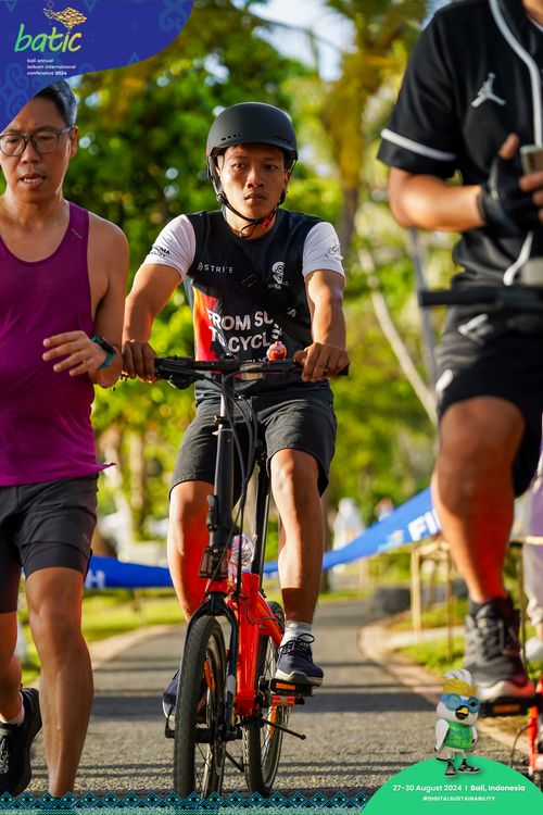 Race photo from Telin Batic 2024 Photo Search