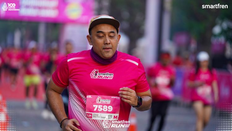 Race photo from Smartfren Run 2025 