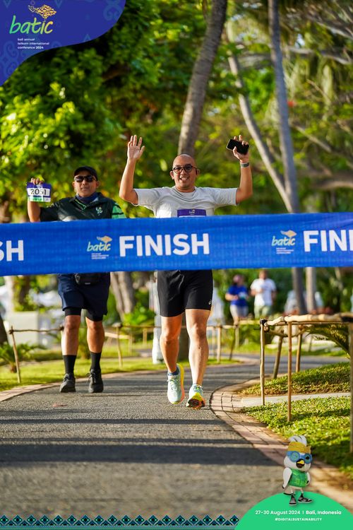 Race photo from Telin Batic 2024 Photo Search