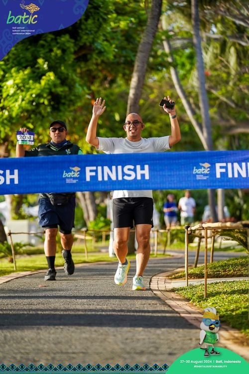 Race photo from Telin Batic 2024 Photo Search