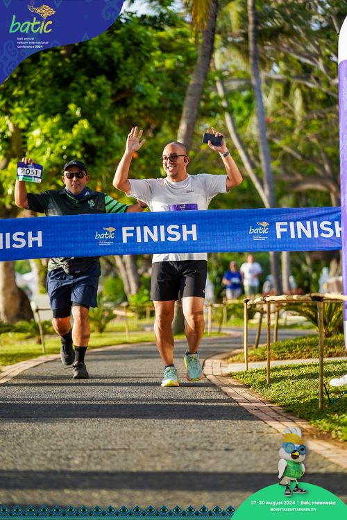 Race photo from Telin Batic 2024 Photo Search