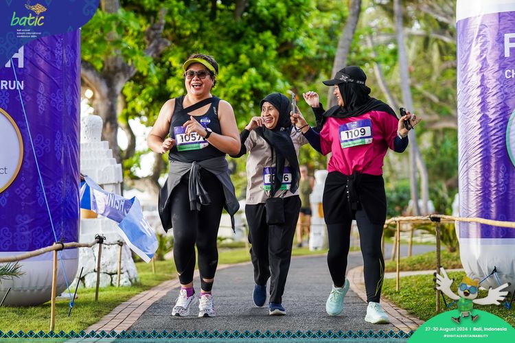 Race photo from Telin Batic 2024 Photo Search