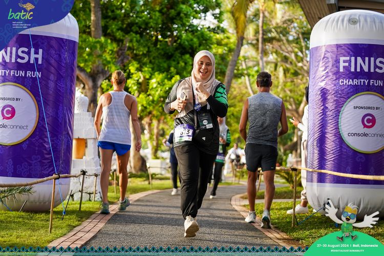 Race photo from Telin Batic 2024 Photo Search