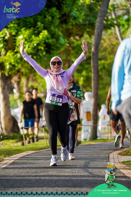 Race photo from Telin Batic 2024 Photo Search