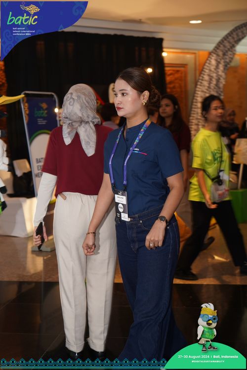Race photo from Telin Batic 2024 Photo Search