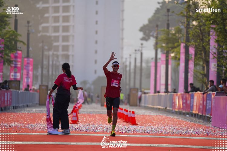 Race photo from Smartfren Run 2025 