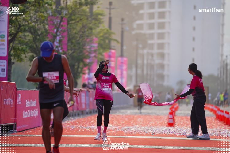 Race photo from Smartfren Run 2025 