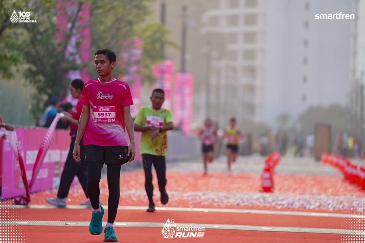 Race photo from Smartfren Run 2025 