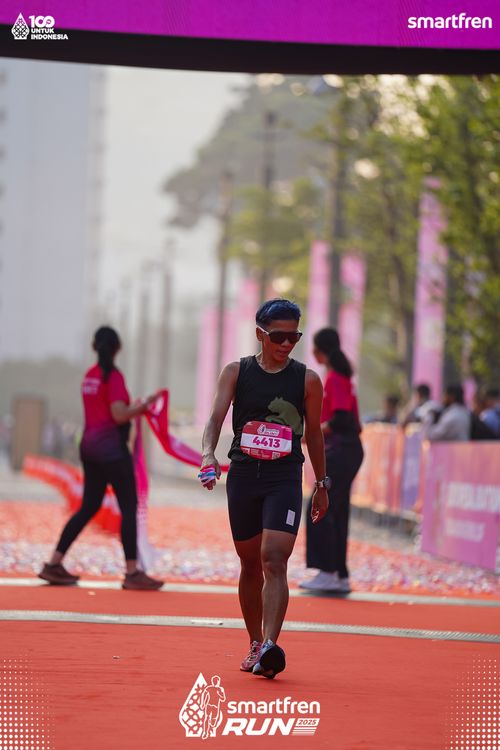 Race photo from Smartfren Run 2025 