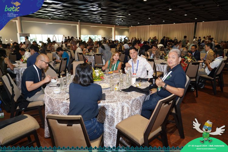 Race photo from Telin Batic 2024 Photo Search