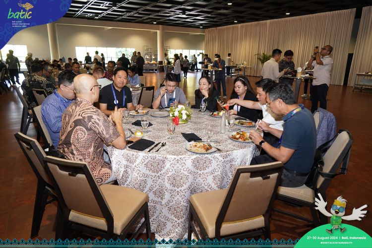Race photo from Telin Batic 2024 Photo Search
