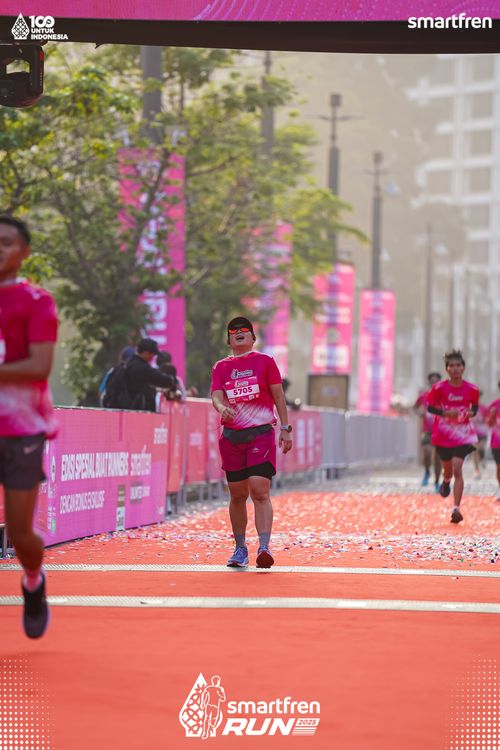 Race photo from Smartfren Run 2025 
