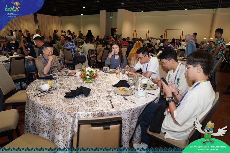 Race photo from Telin Batic 2024 Photo Search