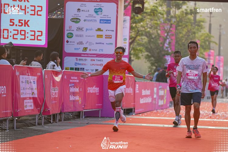 Race photo from Smartfren Run 2025 