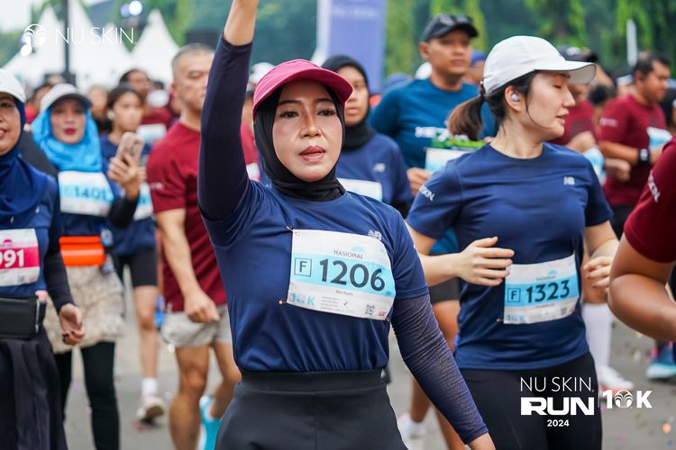 Race photo from Nu Skin Run 10K