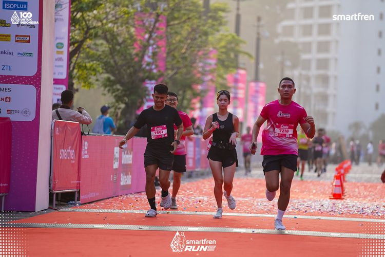 Race photo from Smartfren Run 2025 
