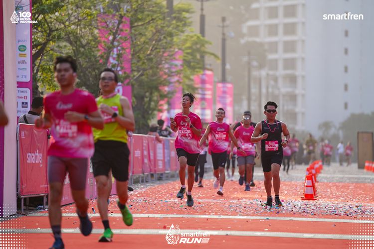 Race photo from Smartfren Run 2025 