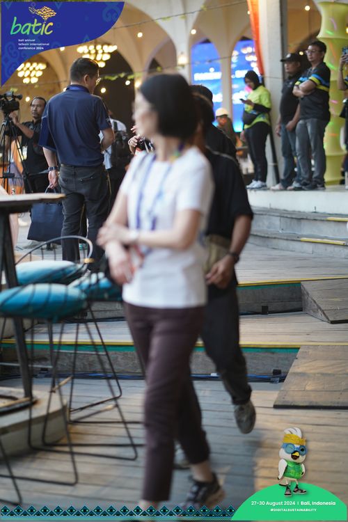 Race photo from Telin Batic 2024 Photo Search