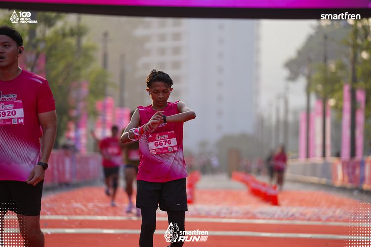 Race photo from Smartfren Run 2025 