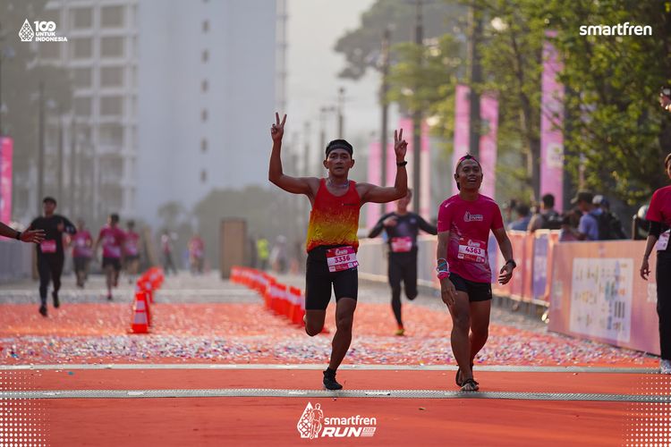 Race photo from Smartfren Run 2025 