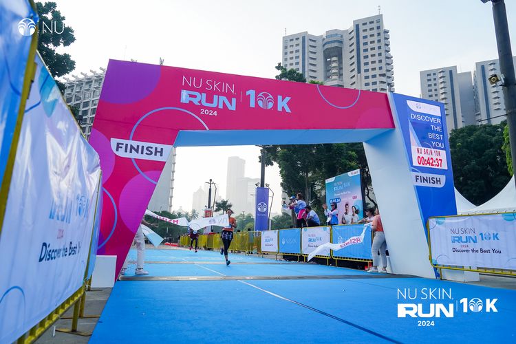 Race photo from Nu Skin Run 10K
