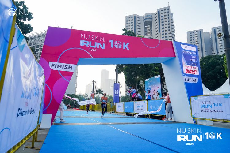 Race photo from Nu Skin Run 10K